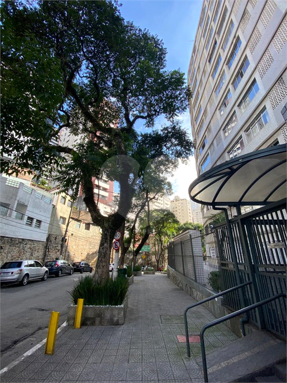 BELA VISTA– 43 m2  Apto reformado ,mobiliado c/ eletrodomésticos, 1 dorm, sala, cozinha, banheiro
