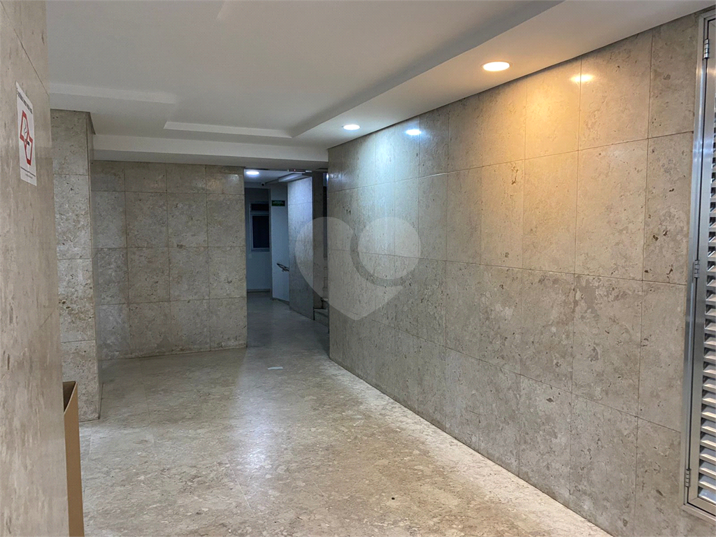 BELA VISTA– 43 m2  Apto reformado ,mobiliado c/ eletrodomésticos, 1 dorm, sala, cozinha, banheiro