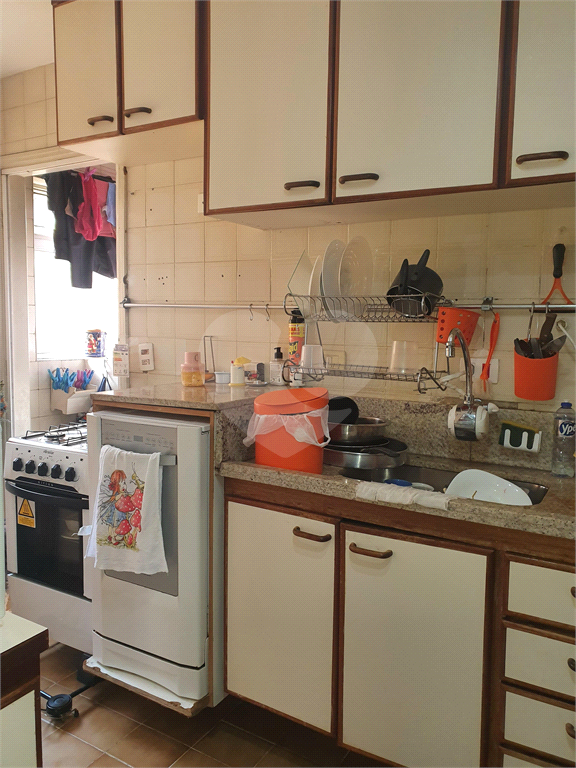 Apartamento de 74m² sala de estar muita iluminação, 3 quartos e lazer completo 1 vaga Vila Ipojuca
