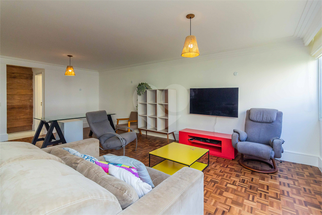 Apartamento Mobiliado para Locação no Jardim Paulista – 207m²