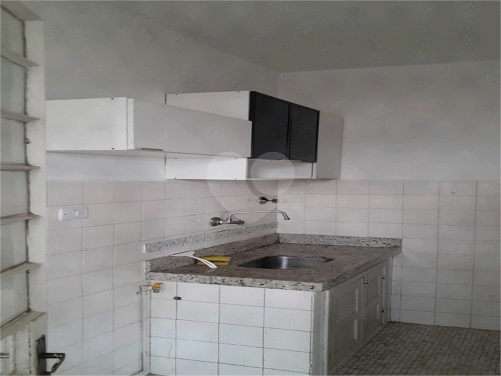 Apartamento à venda com 1 quarto, 39m² - Foto 32