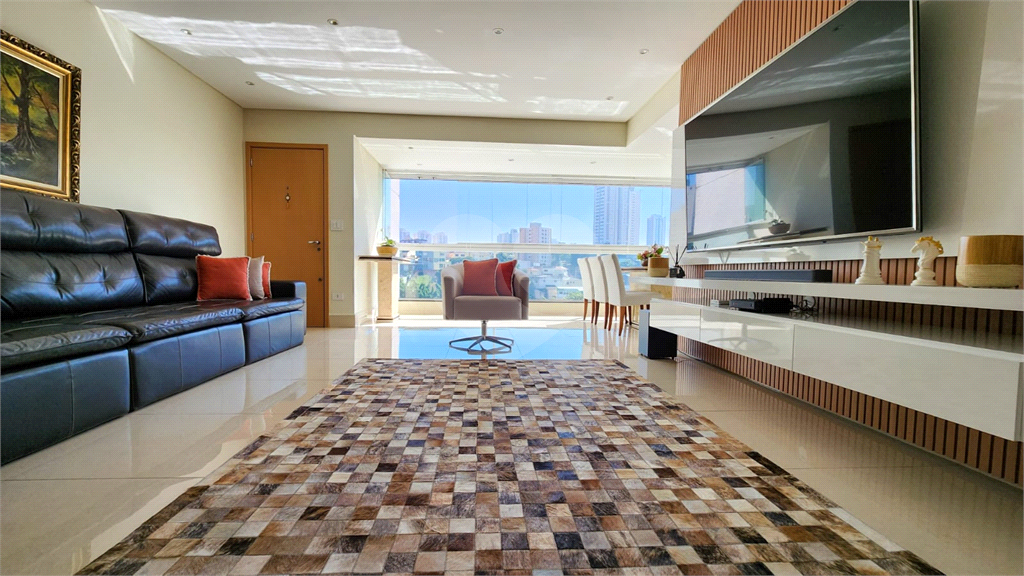 APARTAMENTO em SANTANA