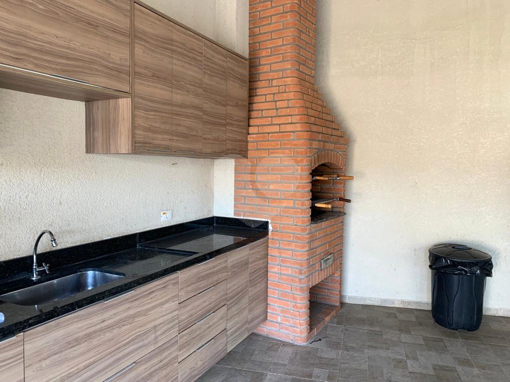 APARTAMENTO em SANTANA