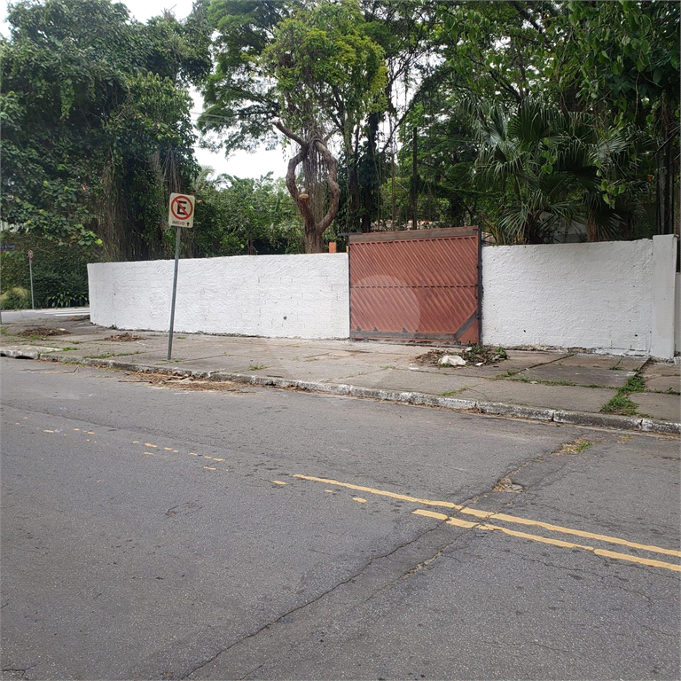 TERRENO em MORUMBI
