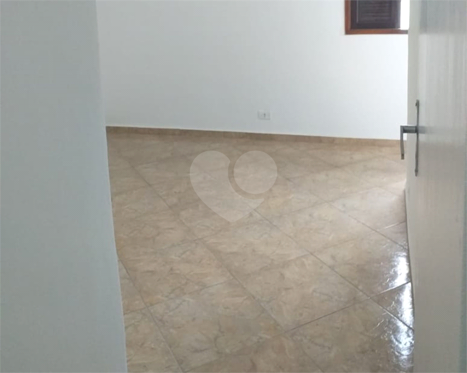 Sobrado à venda com 2 quartos, 82m² - Foto 13