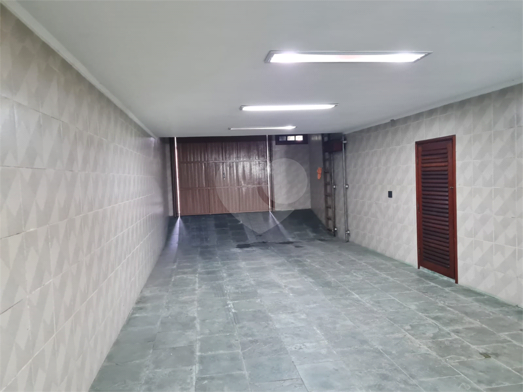 Sobrado à venda com 3 quartos, 276m² - Foto 22