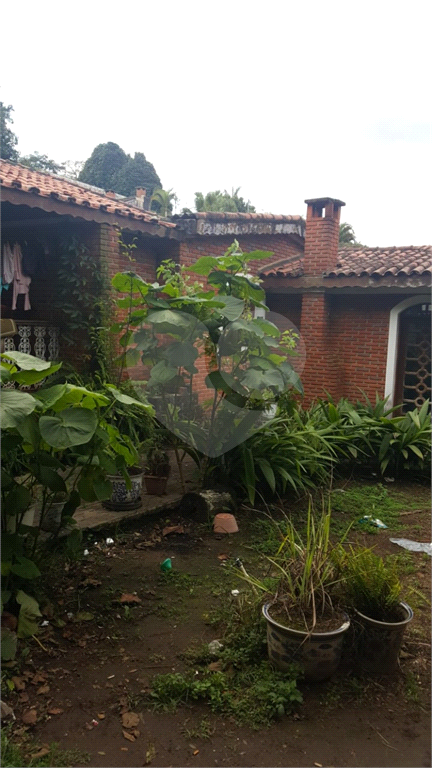 Casa Térrea para Venda - Vila São Francisco