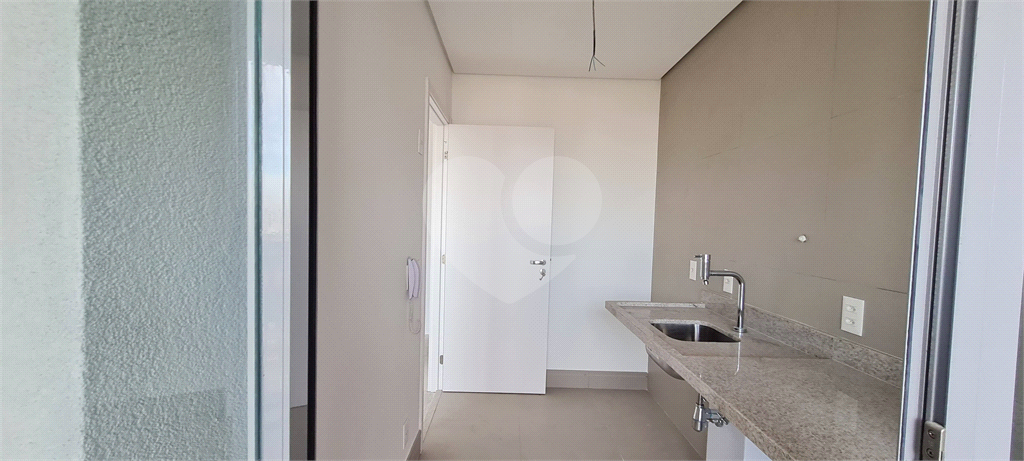 Apartamento à venda em Pinheiros cpm varanda,  2 quartos sendo 1 suíte 2 vagas