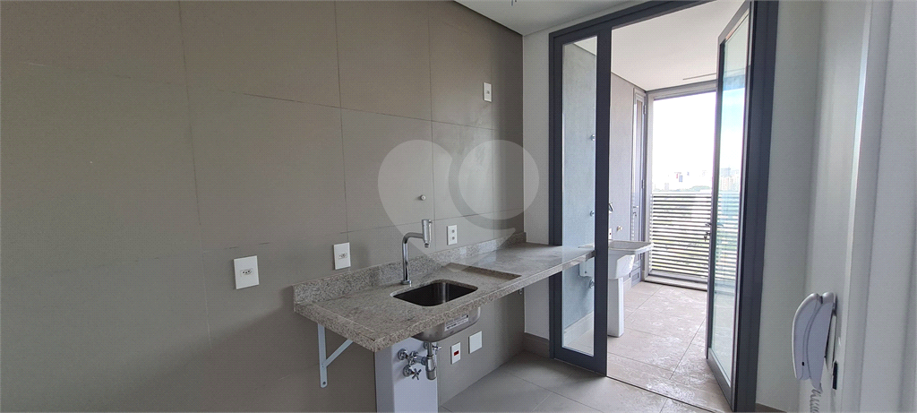 Apartamento à venda em Pinheiros cpm varanda,  2 quartos sendo 1 suíte 2 vagas