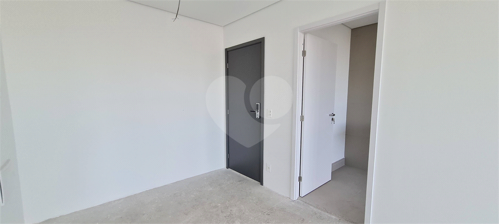 Apartamento à venda em Pinheiros cpm varanda,  2 quartos sendo 1 suíte 2 vagas