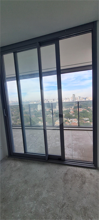 Apartamento à venda em Pinheiros cpm varanda,  2 quartos sendo 1 suíte 2 vagas