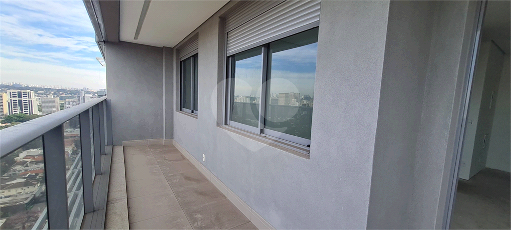 Apartamento à venda em Pinheiros cpm varanda,  2 quartos sendo 1 suíte 2 vagas
