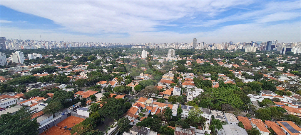 Apartamento à venda em Pinheiros cpm varanda,  2 quartos sendo 1 suíte 2 vagas