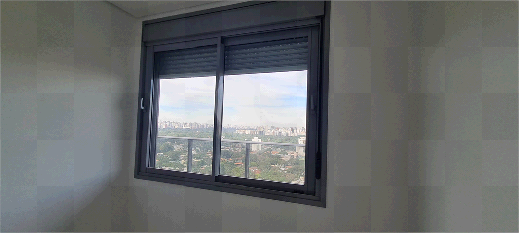Apartamento à venda em Pinheiros cpm varanda,  2 quartos sendo 1 suíte 2 vagas