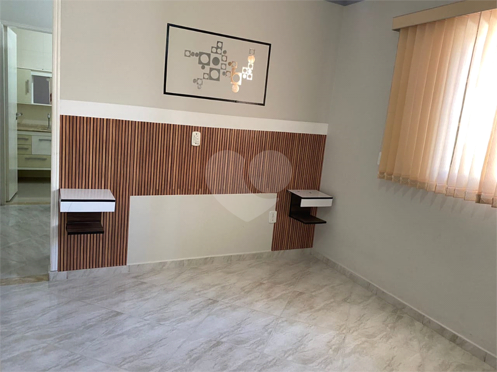 Casa à venda com 3 quartos, 180m² - Foto 22