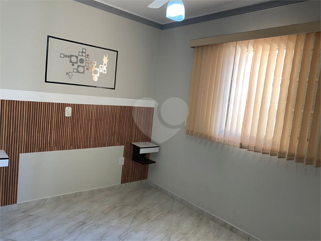 Casa à venda com 3 quartos, 180m² - Foto 23