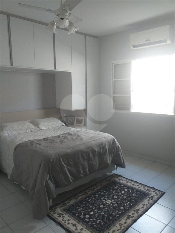 Casa à venda com 3 quartos, 162m² - Foto 10