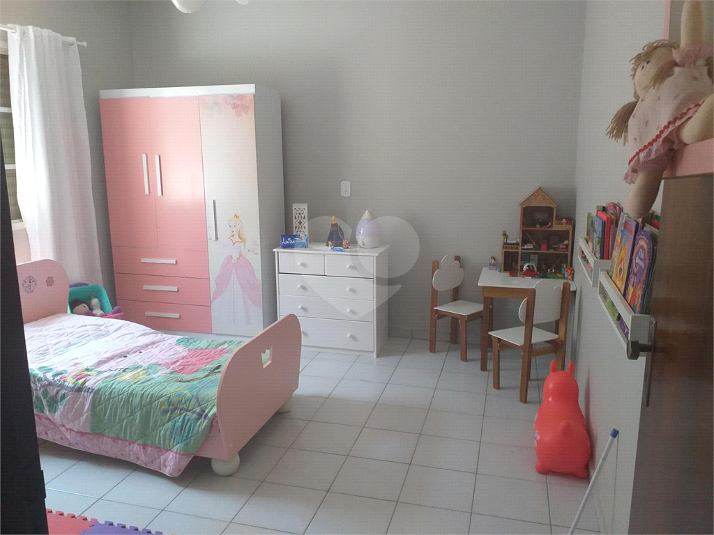 Casa à venda com 3 quartos, 162m² - Foto 12