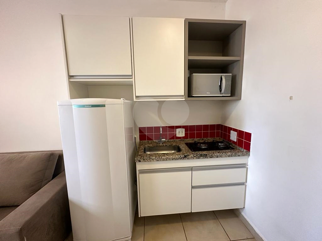 Apartamento à venda com 1 quarto, 32m² - Foto 17