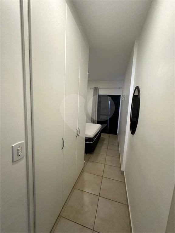 Apartamento à venda com 1 quarto, 32m² - Foto 10