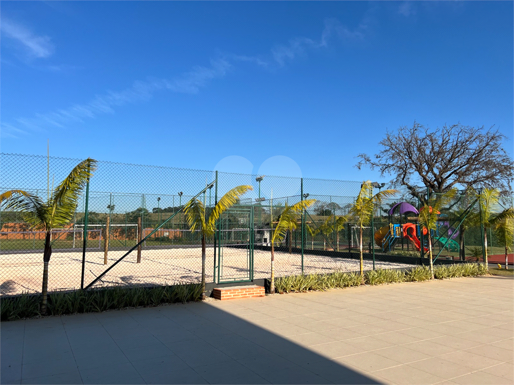Casa à venda e aluguel com 3 quartos, 302m² - Foto 21