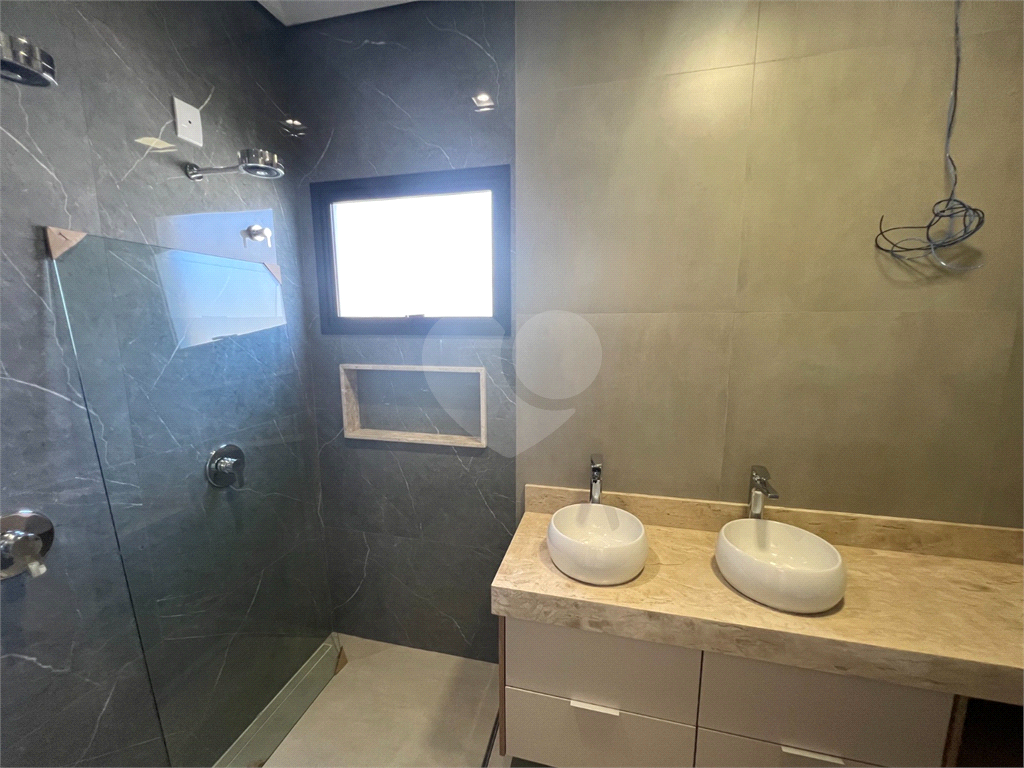 Casa à venda e aluguel com 3 quartos, 302m² - Foto 10
