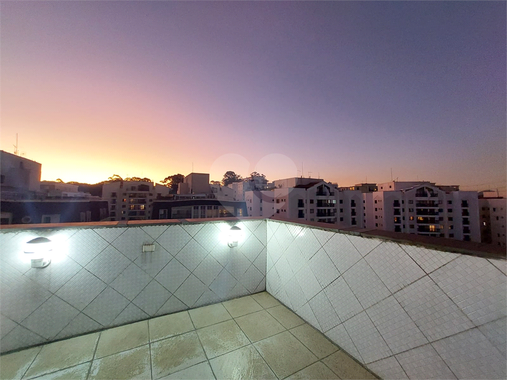 Cobertura com jacuzzi e churrasqueira privativos na Vila São Francisco