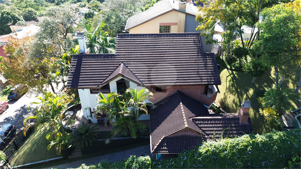 Casa de Condomínio à venda com 4 quartos, 410m² - Foto 8