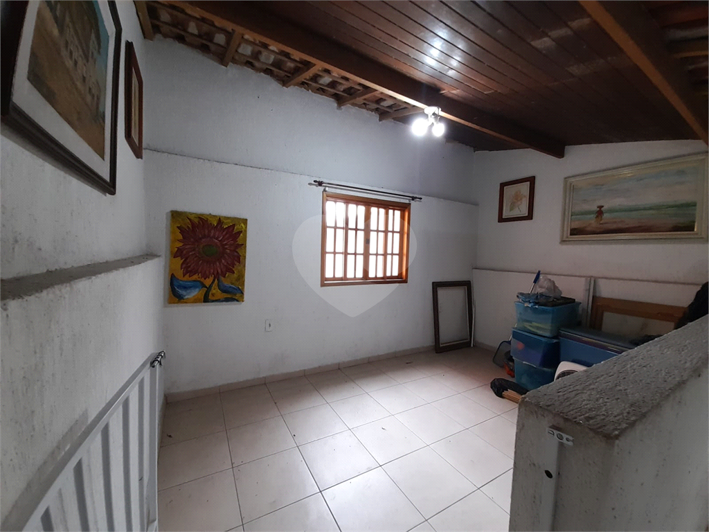 Casa à venda com 3 quartos, 184m² - Foto 15