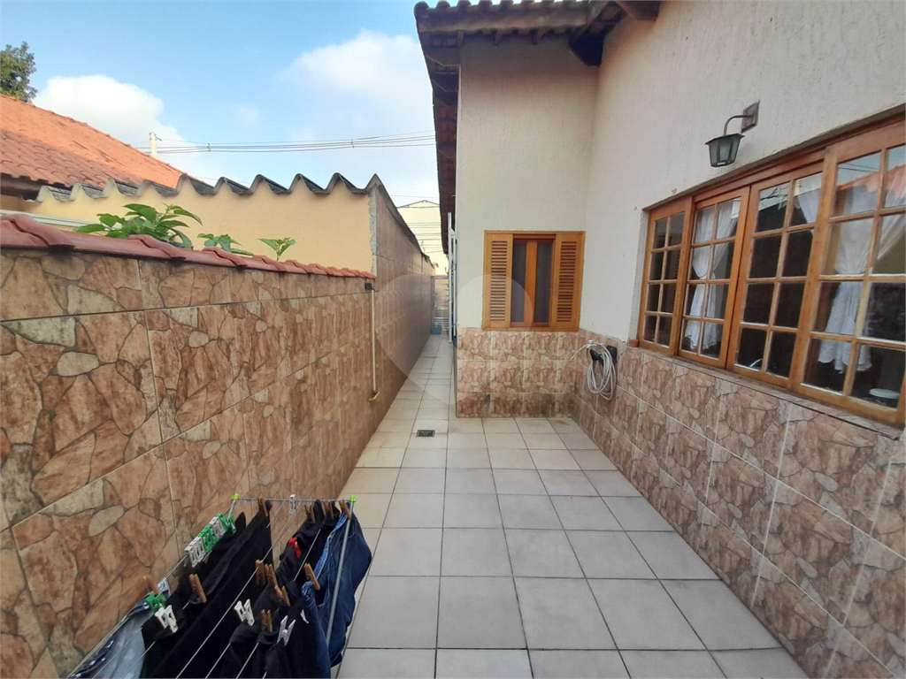 Casa à venda com 3 quartos, 184m² - Foto 11