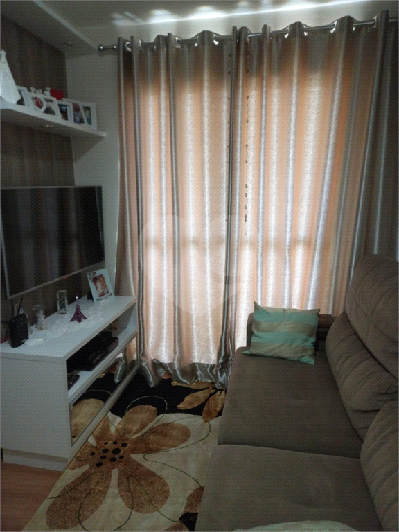 Apartamento de 2 quartos 1 vaga na Vila Endres- Guarulhos