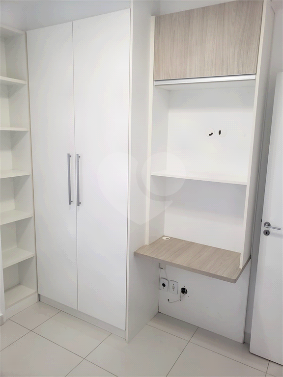 Apartamento à venda com 3 quartos, 80m² - Foto 30