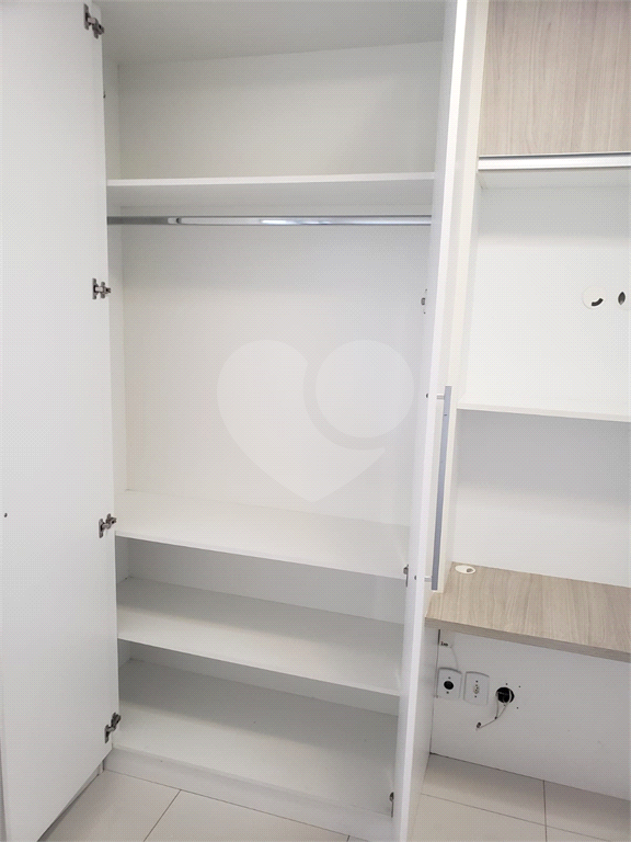 Apartamento à venda com 3 quartos, 80m² - Foto 32