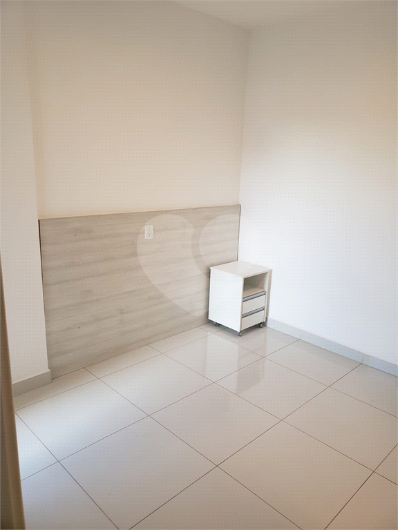 Apartamento à venda com 3 quartos, 80m² - Foto 9