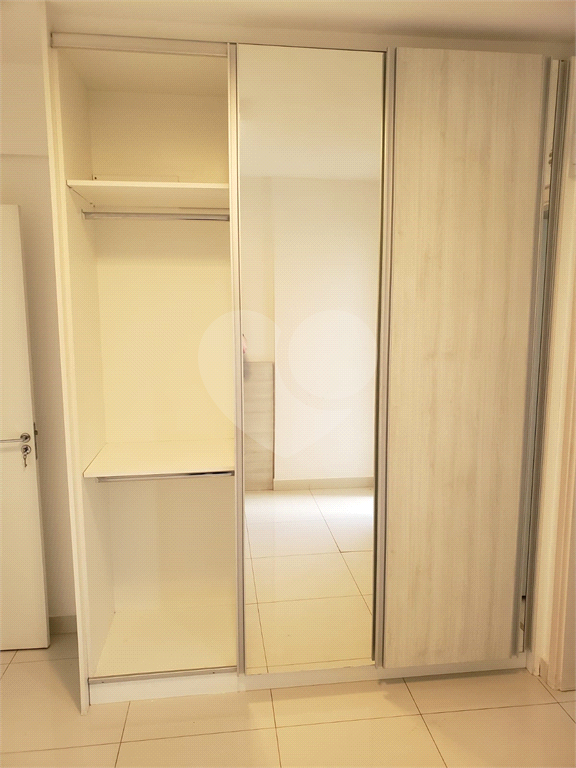 Apartamento à venda com 3 quartos, 80m² - Foto 22