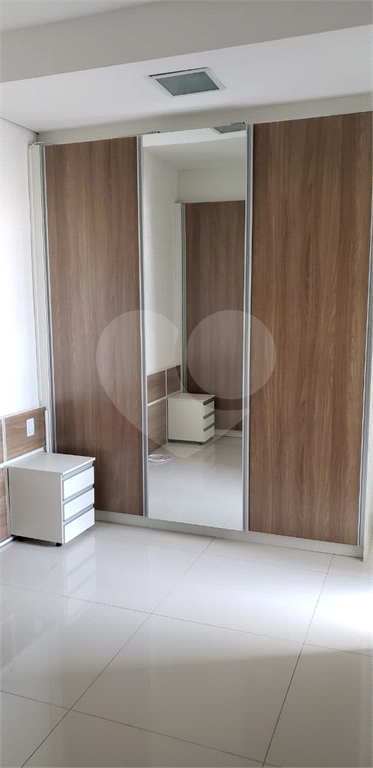 Apartamento à venda com 3 quartos, 136m² - Foto 2