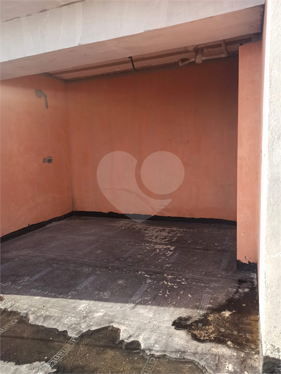 APARTAMENTO em CASA VERDE