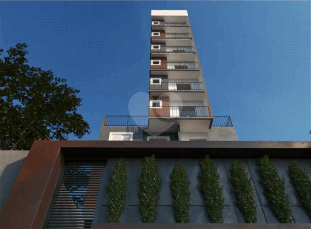 APARTAMENTO em CASA VERDE