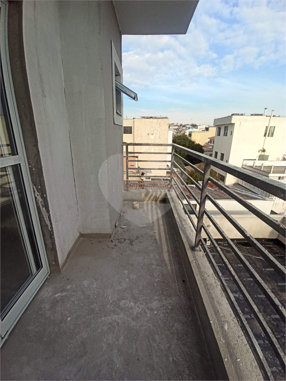 APARTAMENTO em CASA VERDE