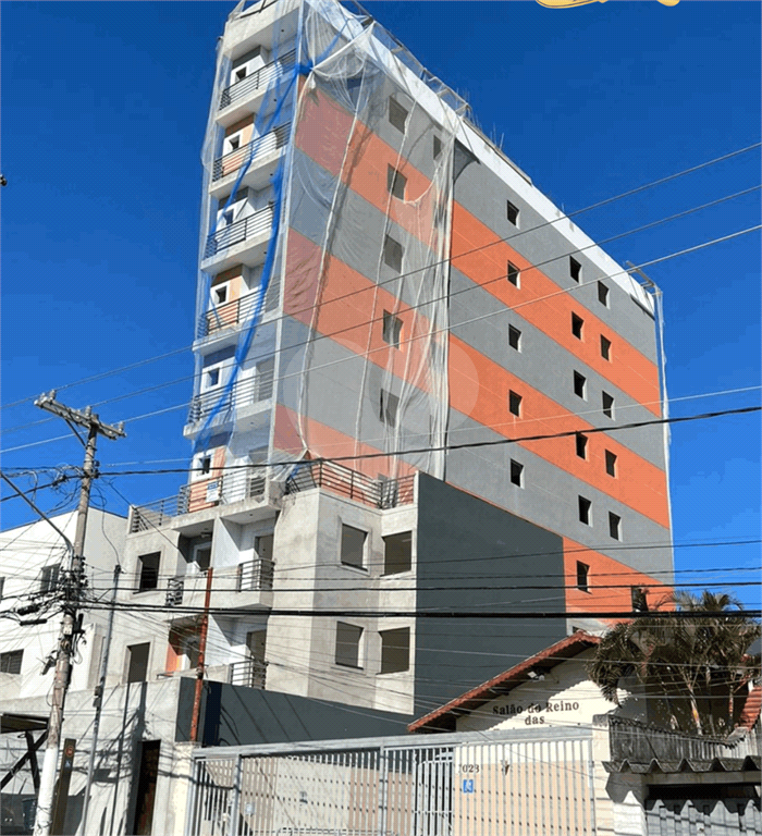 APARTAMENTO em CASA VERDE