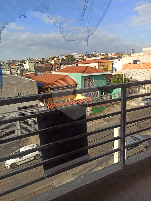 APARTAMENTO em CASA VERDE
