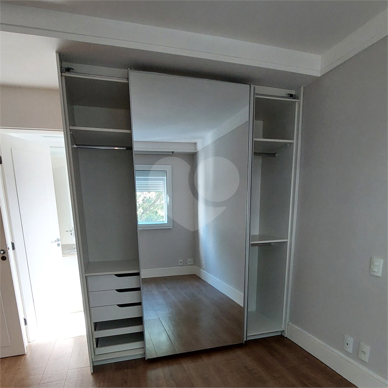 APARTAMENTO em VILA MADALENA
