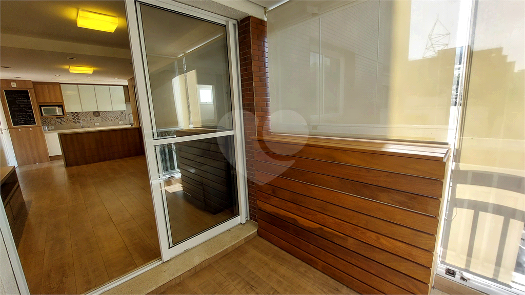 APARTAMENTO em VILA MADALENA