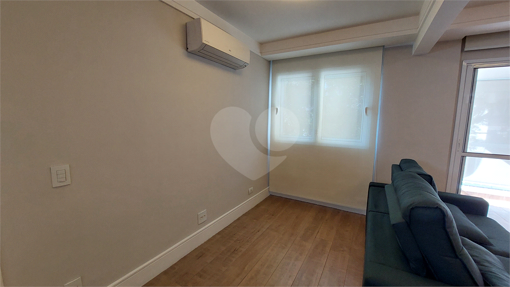 APARTAMENTO em VILA MADALENA