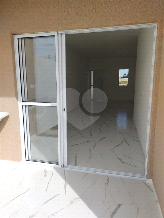 Casa Térrea a venda em.Cotia - Condominio Lago dos Passaros