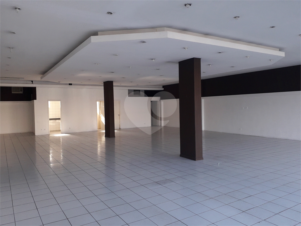Salão Comercial / Loja 280 m² para locação na Vila Gustavo SP