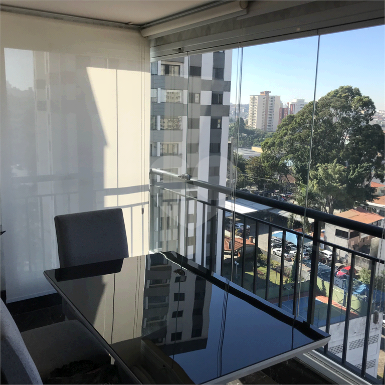 APARTAMENTO em TUCURUVI