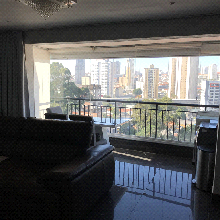 APARTAMENTO em TUCURUVI