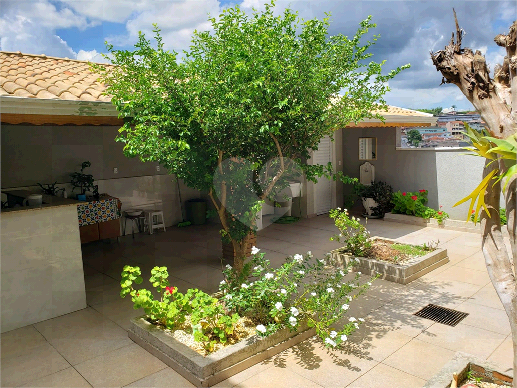 Casa à venda em Jardim Europa com 300 m²