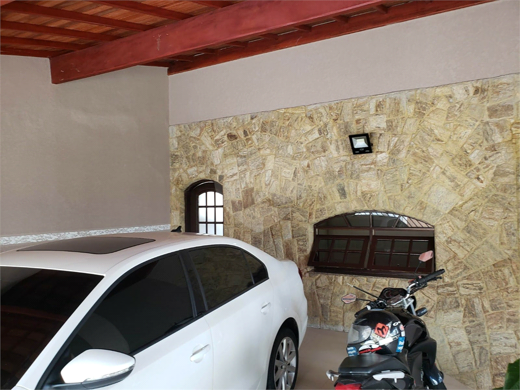 Casa à venda em Jardim Europa com 300 m²